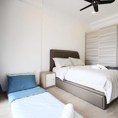 Apartamento Cozy, High-Floor 2Br Apt Near Legoland Nusajaya  Exterior foto