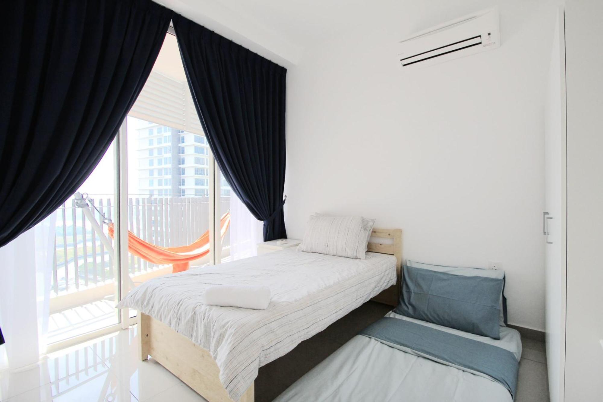 Apartamento Cozy, High-Floor 2Br Apt Near Legoland Nusajaya  Exterior foto